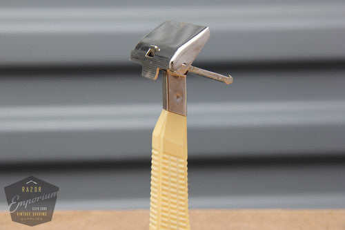 Gem 1940's G-Bar Single Edge Razor w/ Cream Handle - Excellent