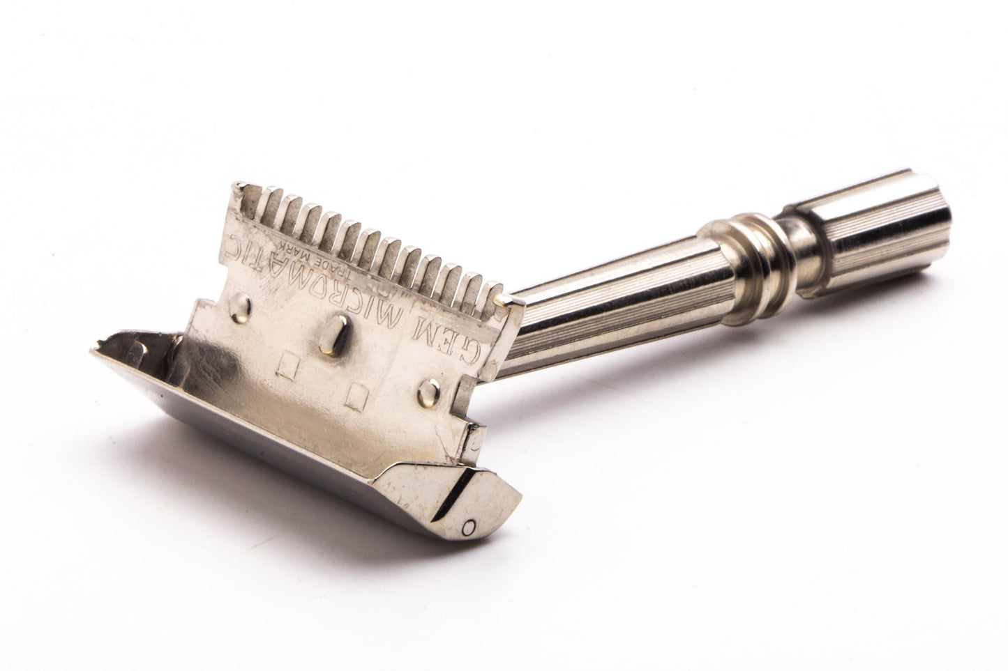 1940's Gem Micromatic "Bullet Tip" Single Edge Safety Razor Set with Matching Blade Banks | Original Condition