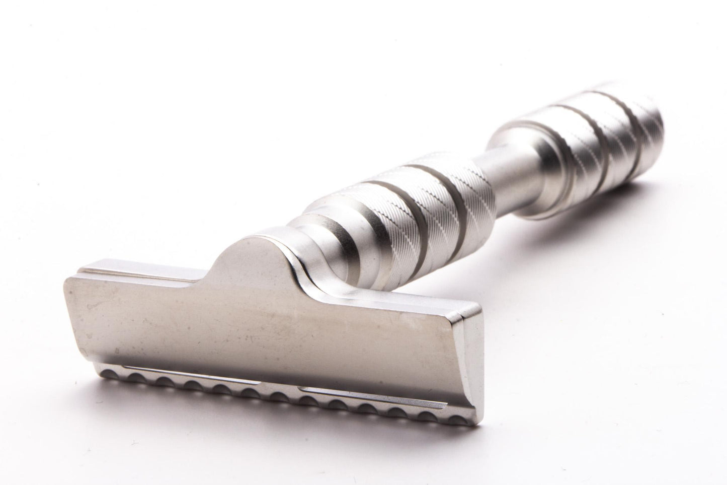 Alpha Shaving Works | Executive Shaving Single Edge Razor With Stand
