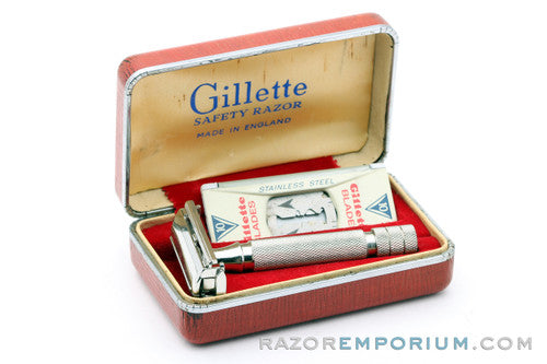 1950's Gillette British Heavy Duty HD Rocket Safety Razor Set