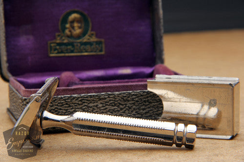 Ever Ready 1912 Style Single Edge Safety Razor in Gray Leather Box