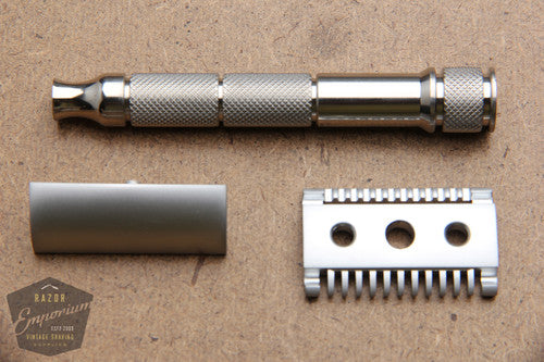 iKon Shavecraft Long Handled Stainless DE Safety Razor