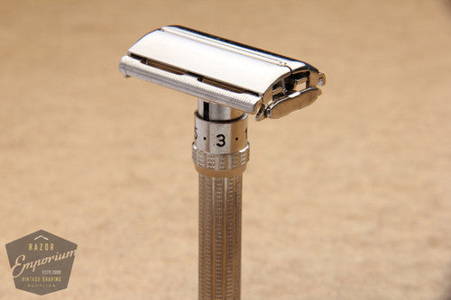 Gillette 1967 Slim Adjustable Safety Razor - M3