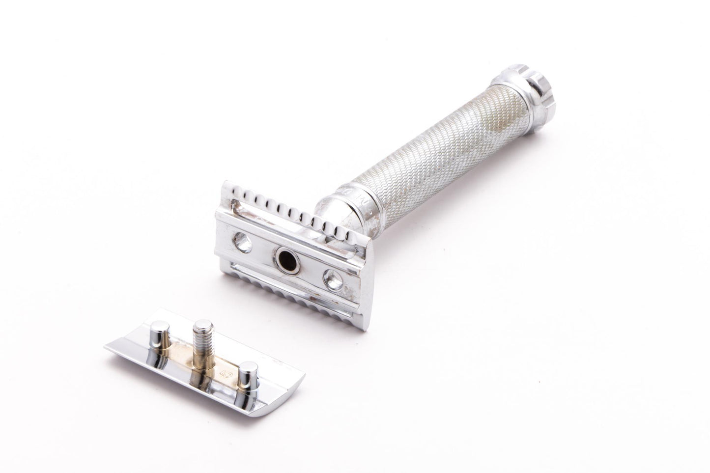 MÜHLE | Three Piece Chrome Double Edge Safety Razor