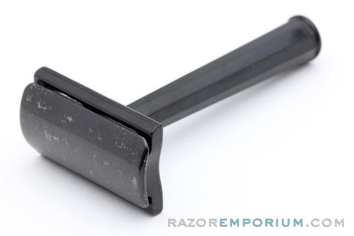 1940's Clix Double Edge Safety Bakelite Razor Set