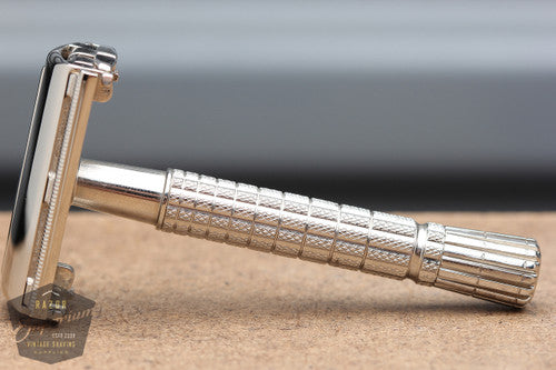 Gillette 1959 Medium Flair Tip Super Speed Safety Razor E4 * Revamped - Nickel