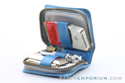 Gillette 1967 Tech Travel DE Safety Razor Marcas Regs Set