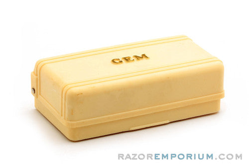 1940's Gem Micromatic SE Safety Razor w/ Cream Bakelite Case - Excellent