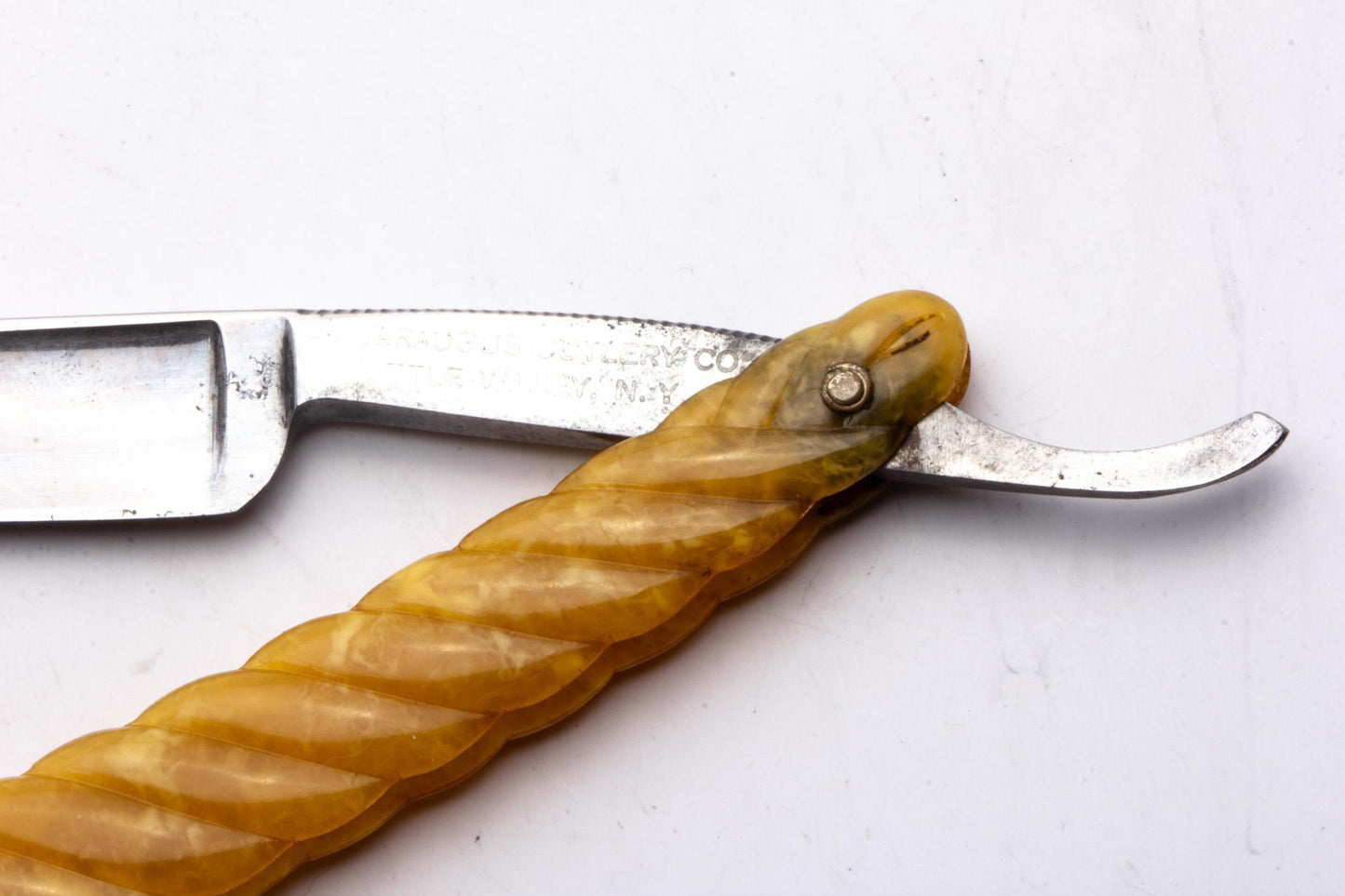 5/8" Cattaraugus Cutlery Co. Classics on Clearance Straight Razor