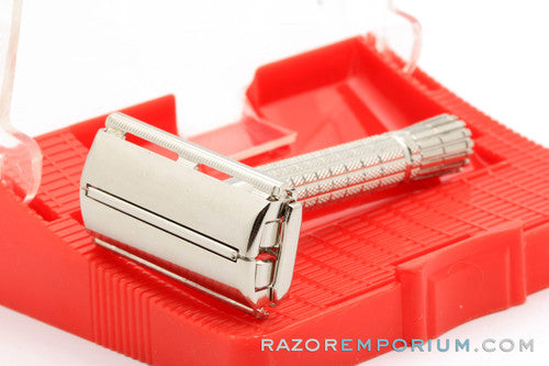 1959 Gillette Flare Tip Super Speed DE Safety Razor E2