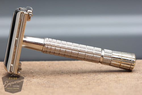 Gillette 1954 Flair Tip Super Speed (DE) Safety Razor -- Z2