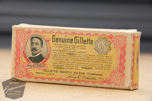 Gillette 1930's Long Comb NEW Double Edge Razor w/ box
