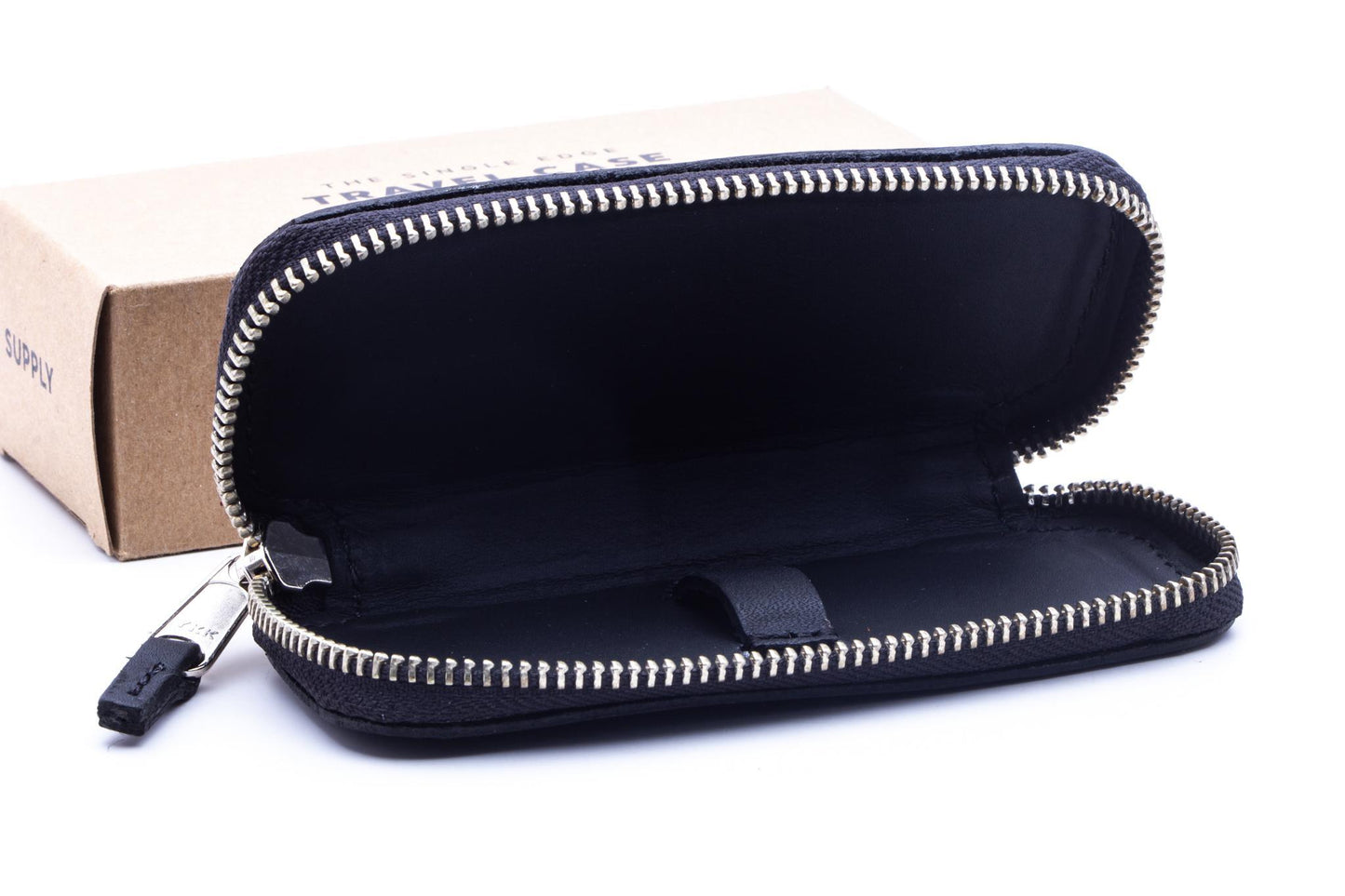 Supply | The Leather Travel Case - Midnight Black