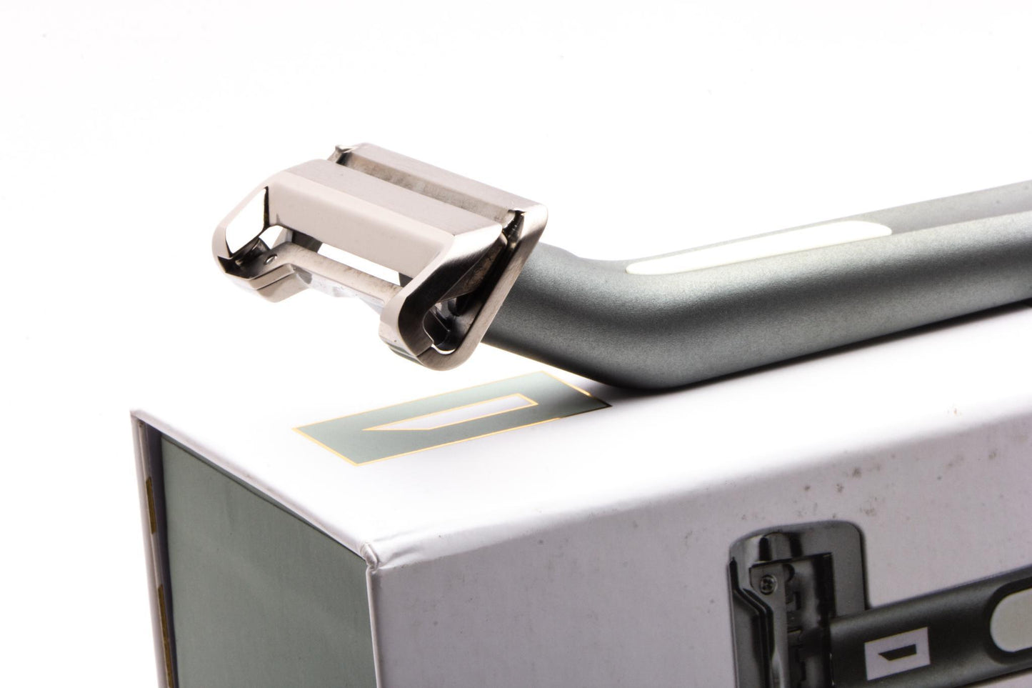 ONEBLADE | Women's Grey Sage Dawn Single Edge Safety Razor | Pre-Owned