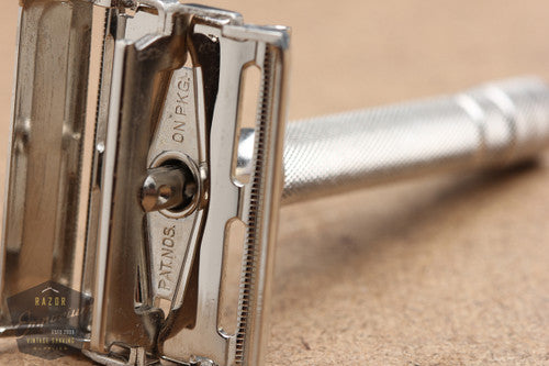 Gillette 1940's Notched Original Super Speed (DE) Safety Razor W2 - * Revamped- Nickel