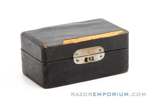 1905 Gillette Single Ring Double Edge Safety Razor Set in Leather Case
