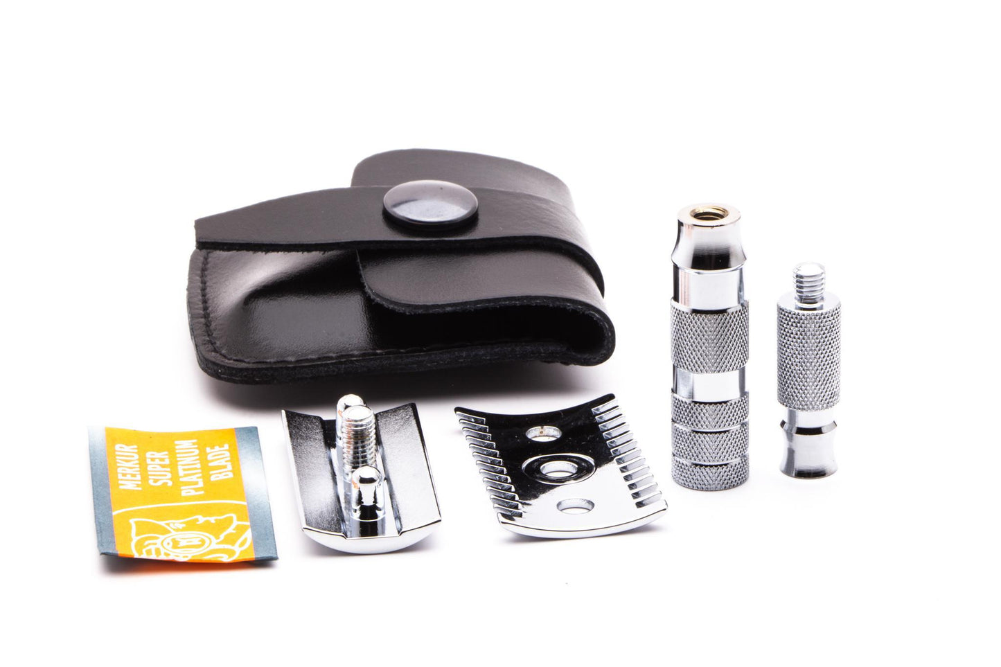 Merkur Travel DE Safety Razor w/ Travel Case | Open Comb