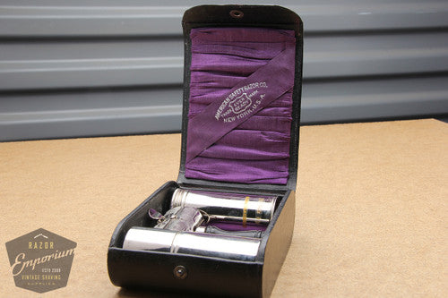 Ever-Ready 1912 Style Single Edge Safety Razor in Black Leather Box