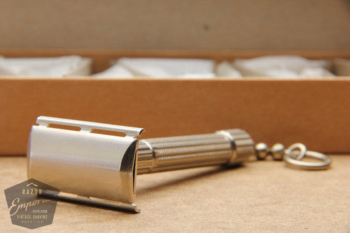 Gillette 1952 Psycho / Lock-Type Fat Handle Tech DE Safety Razor CASE - X1 * w/ 1 Key * NOS