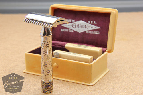 Gillette 1910 Silver New Standard DE Safety Razor in French Ivory Case
