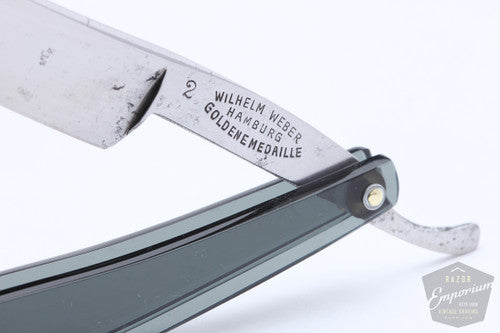 11/16'' Wilhelm Weber Goldene Medaille 2 Straight Razor | Hamburg, Germany