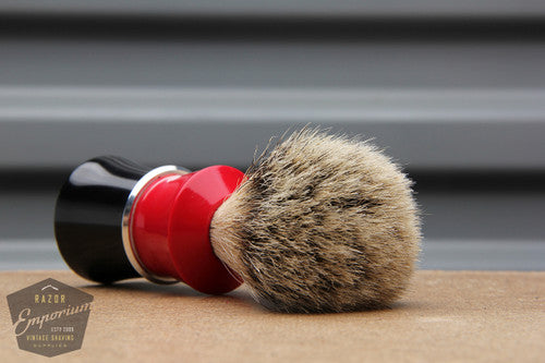 Vintage Ever-Ready Black & Red Shaving Brush - 22mm Silver Tip Badger