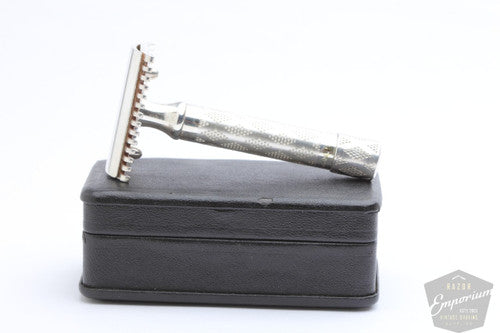 Gillette 1922 Silver New Standard Razor in Original Leather Case