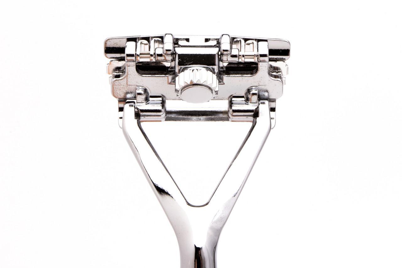 The LEAF |Triple-Blade Pivoting Head Razor