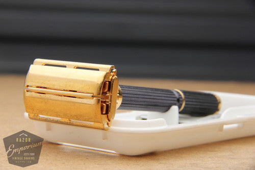 Gillette 1969 Gold Super Adjustable / Super 109 Safety Razor - Long Handle