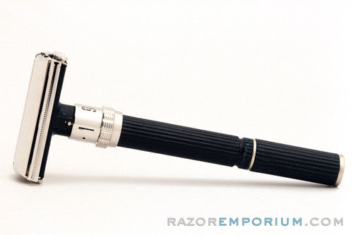 1979 Gillette Super Adjustable "Black Beauty" DE Safety Razor Z1