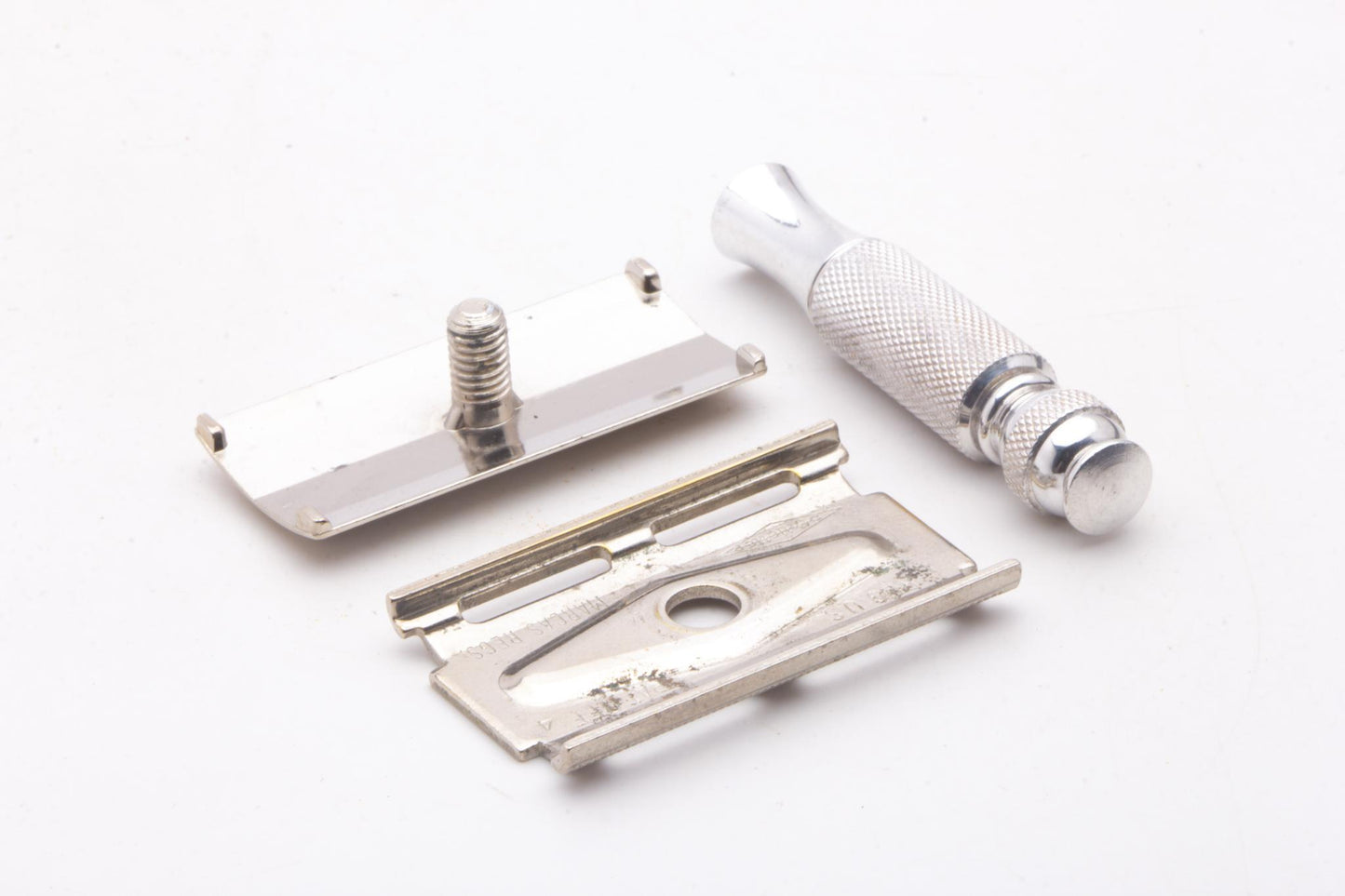 1966 L4 Gillette Ball End Three Peice Travel Razor | Original Condition