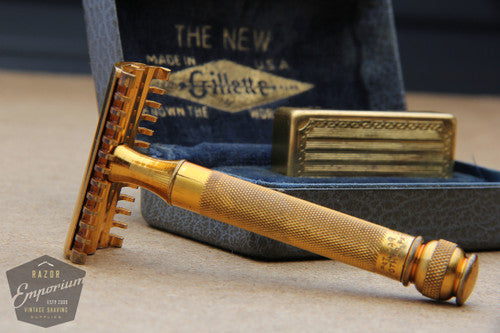 Gillette 1930's NEW Oxford Long Comb DE Safety Razor Set in Box