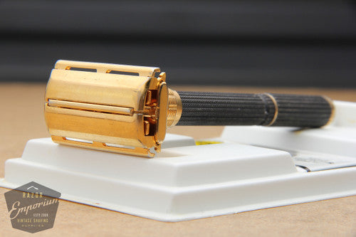 Gillette 1970 Gold Super Adjustable / Super 109 Safety Razor - Long Handle
