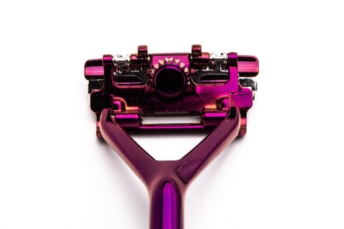 The LEAF Pivoting Head Razor