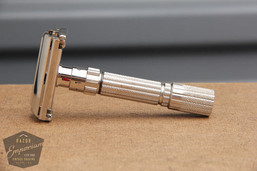 Gillette Fatboy 1959 $1.95 Adjustable DE Safety Razor - E2