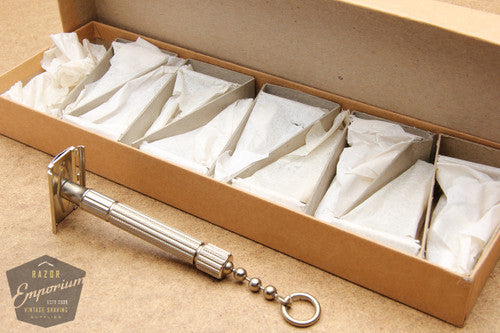 Gillette 1952 Psycho / Lock-Type Fat Handle Tech DE Safety Razor CASE - X1 * w/ 1 Key * NOS