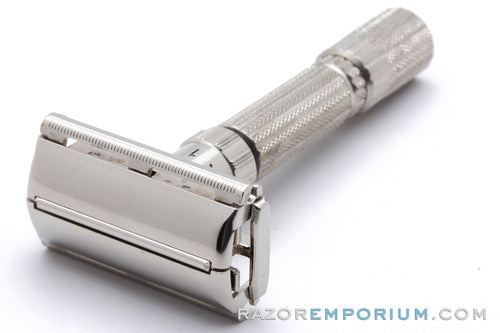 1959 Gillette Fatboy / $1.95 Adjustable DE Safety Razor in Case E2