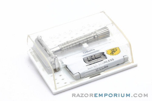 1962 Gillette Flare Tip Super Speed Safety Razor Set H2