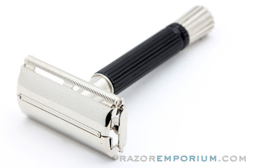 1978 Gillette Black Handle Super Speed Safety Razor Y1