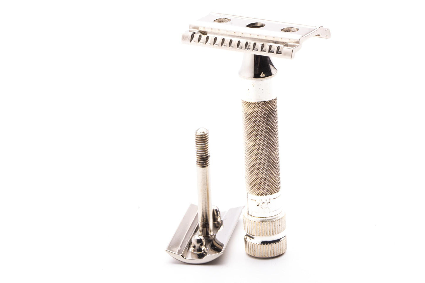 1950's J.A. Henckels Double Edge Safety Razor Set in Leather Case | Original Condition