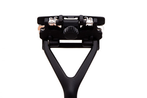 The LEAF |Triple-Blade Pivoting Head Razor