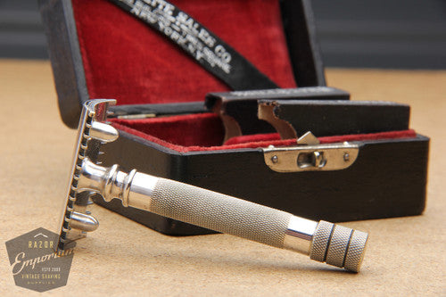Gillette 1905 Double Ring Old Type Safety Razor in Original Case NY MINT