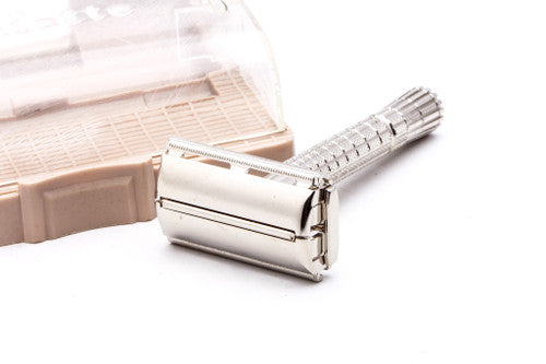 1954 Z4 Gillette Regular Flare Tip Super Speed Safety Razor Set With Case