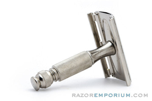 1965 Gillette Travel Tech Etched Logo DE Safety Razor K1