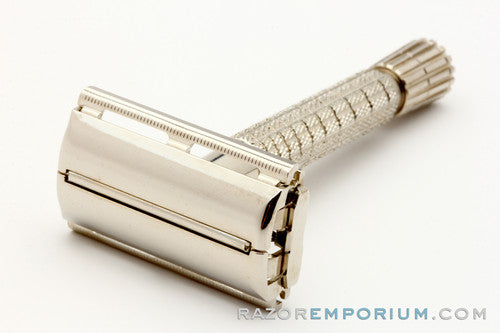 1960's Gillette Giromatic Flare Tip Rocket Safety Razor Set w/ Instructions Made in England