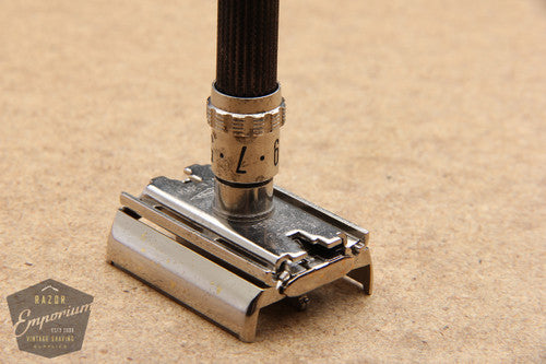 Gillette 1970 Super Adjustable / Super 89 Safety Razor w/ Case P3 - Short Handle