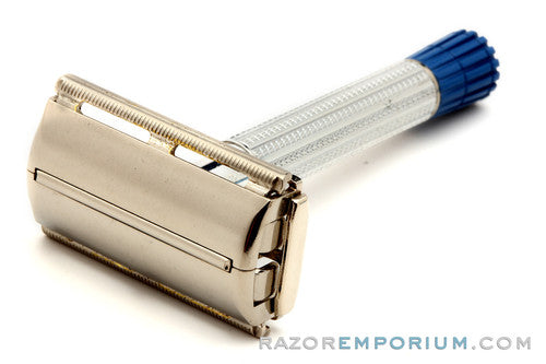 1956 B4 Gillette Blue Tip Light DE Super Speed Razor with Case