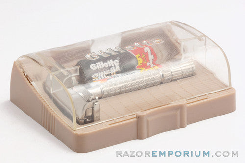 1955 Gillette Regular / Flair Tip DE Super Speed in Tan Case - A1