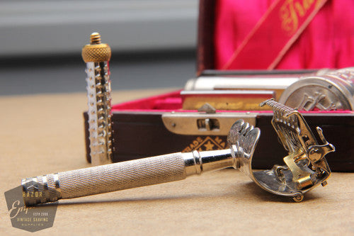 Kampfe Bros. 1900's Star Favorite Model SE Safety Razor Set
