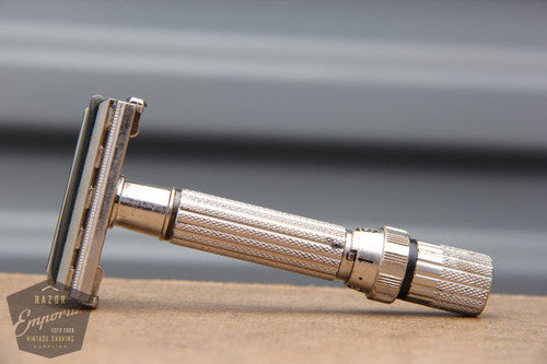Gillette 1960 $1.95 Adjustable "Bottom-Dial" Fatboy -F4